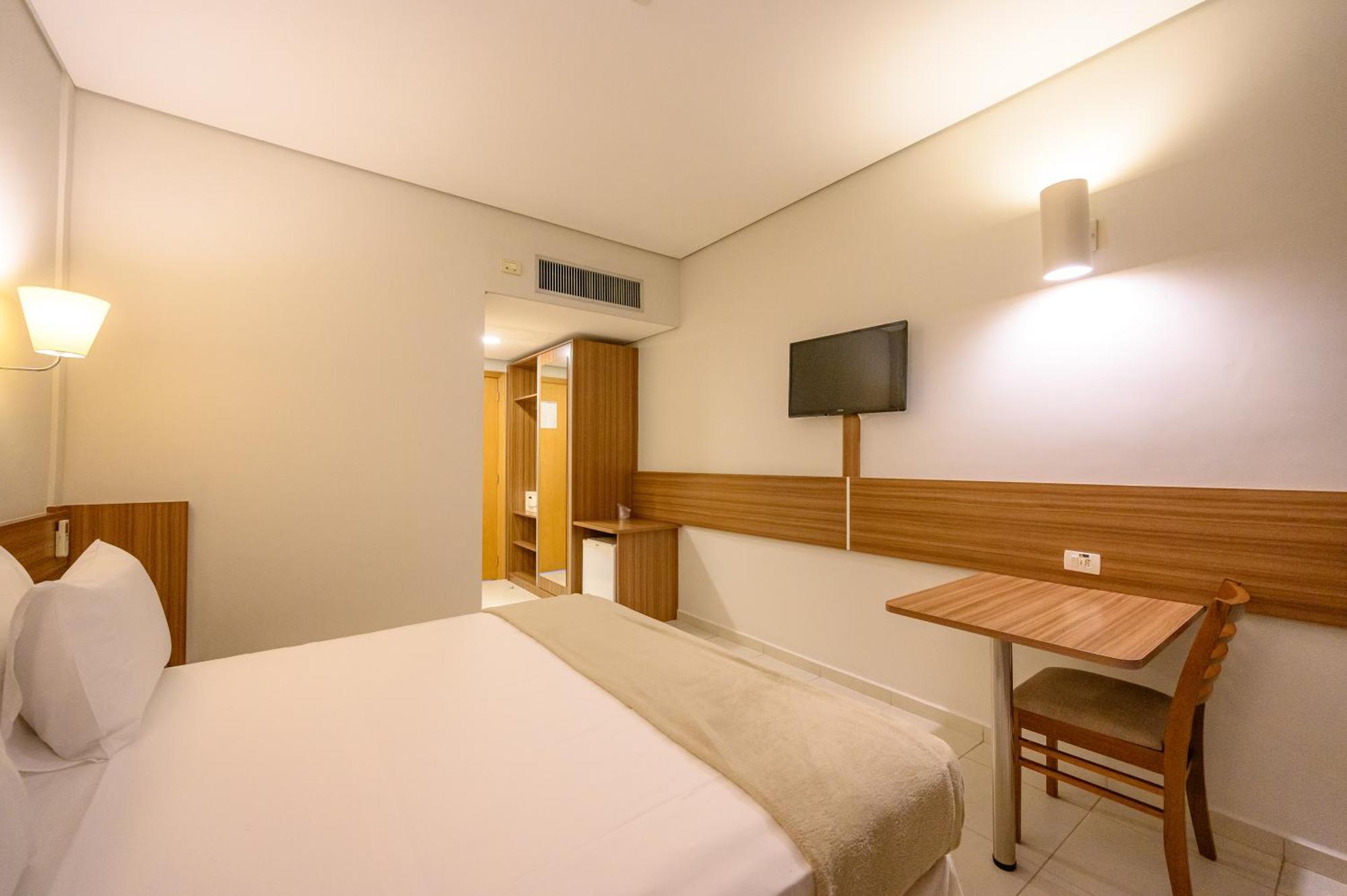 Unihotel Salto Exterior photo